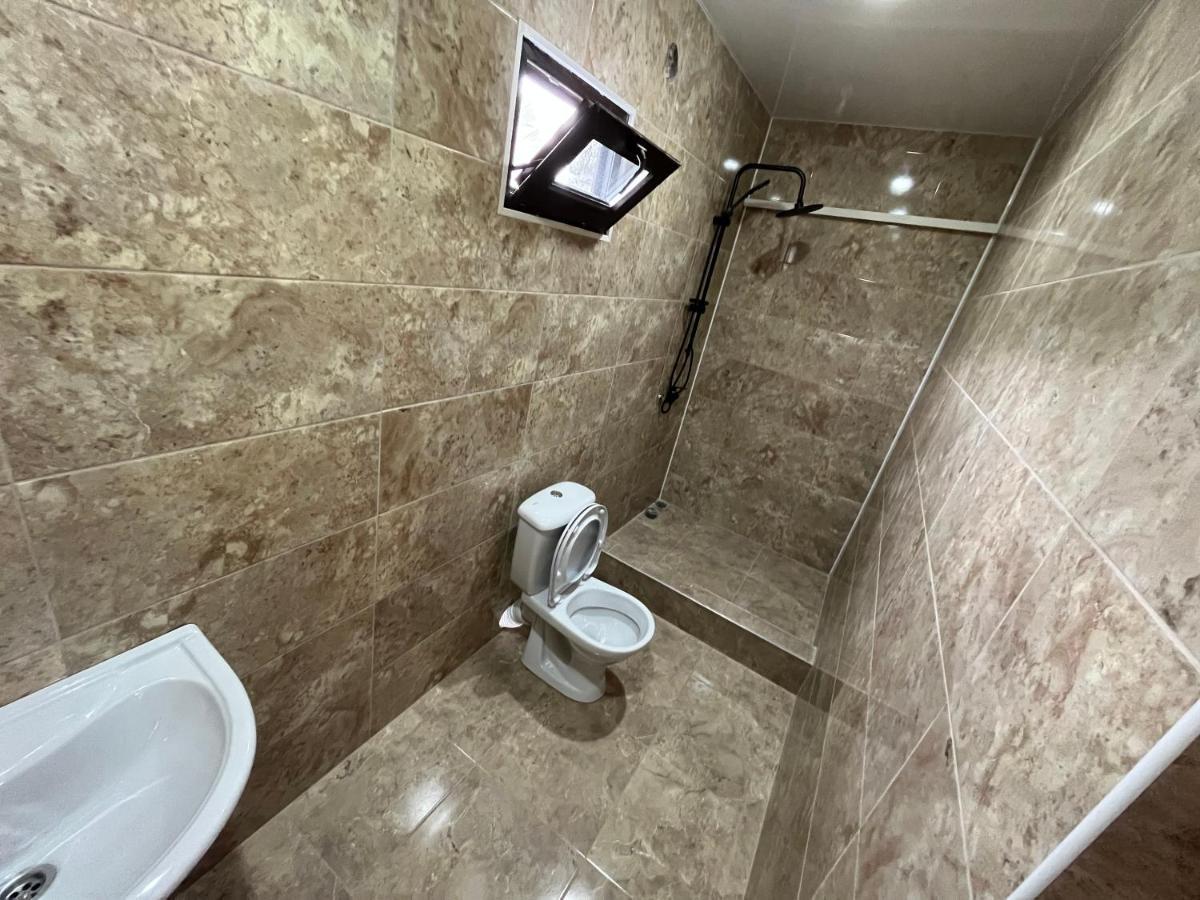 Леон Hotell Gagra Exteriör bild